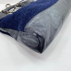 Chanel Shoulder Bag 31 — view 7