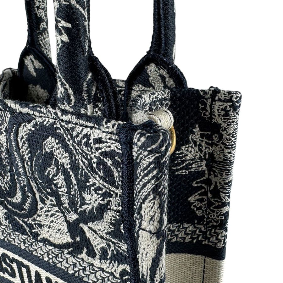 Dior Shoulder Bag Book Tote Vertical Mini — view 7