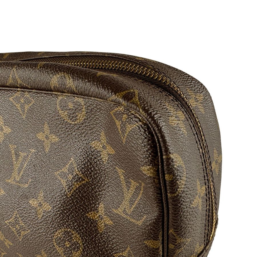 Louis Vuitton Second Bag Trousse Toilet 28 — view 7