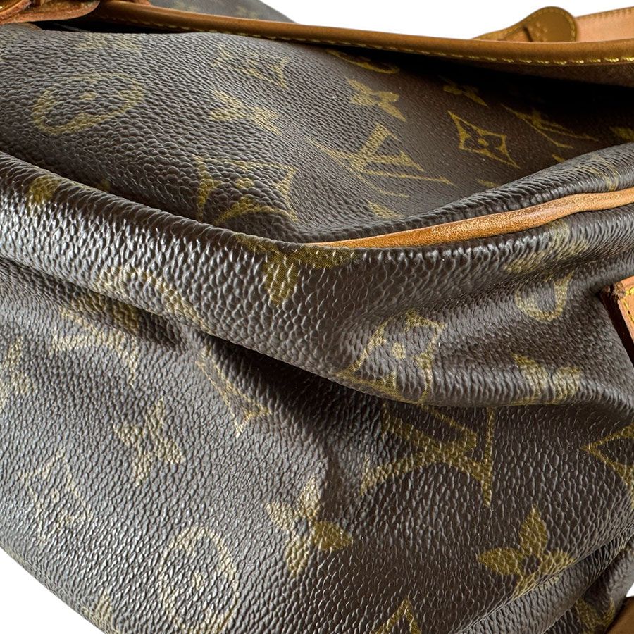Louis Vuitton Shoulder Bag Saumur 35 — view 8