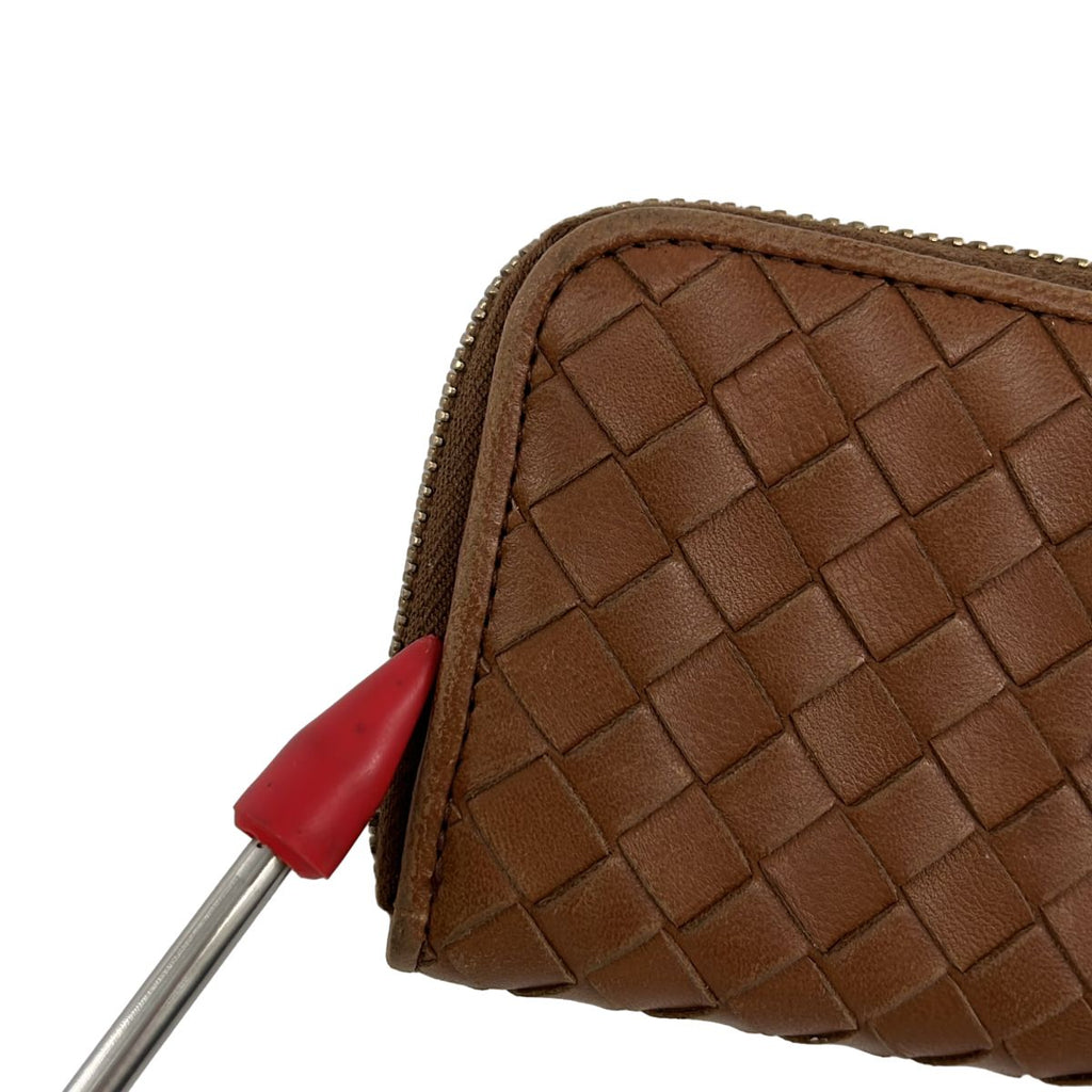 Bottega Veneta Intrecciato Round Zip Coin Case Brown — view 6