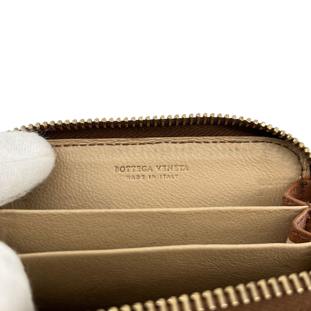 Bottega Veneta Intrecciato Round Zip Coin Case Brown — view 5