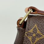 Louis Vuitton Musette Salsa Short Shoulder Bag Monogram Brown — view 4