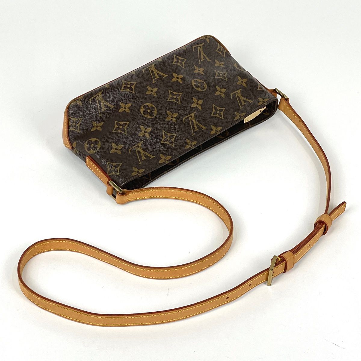 Louis Vuitton Trotteur Pochette Monogram Brown Shoulder — view 7