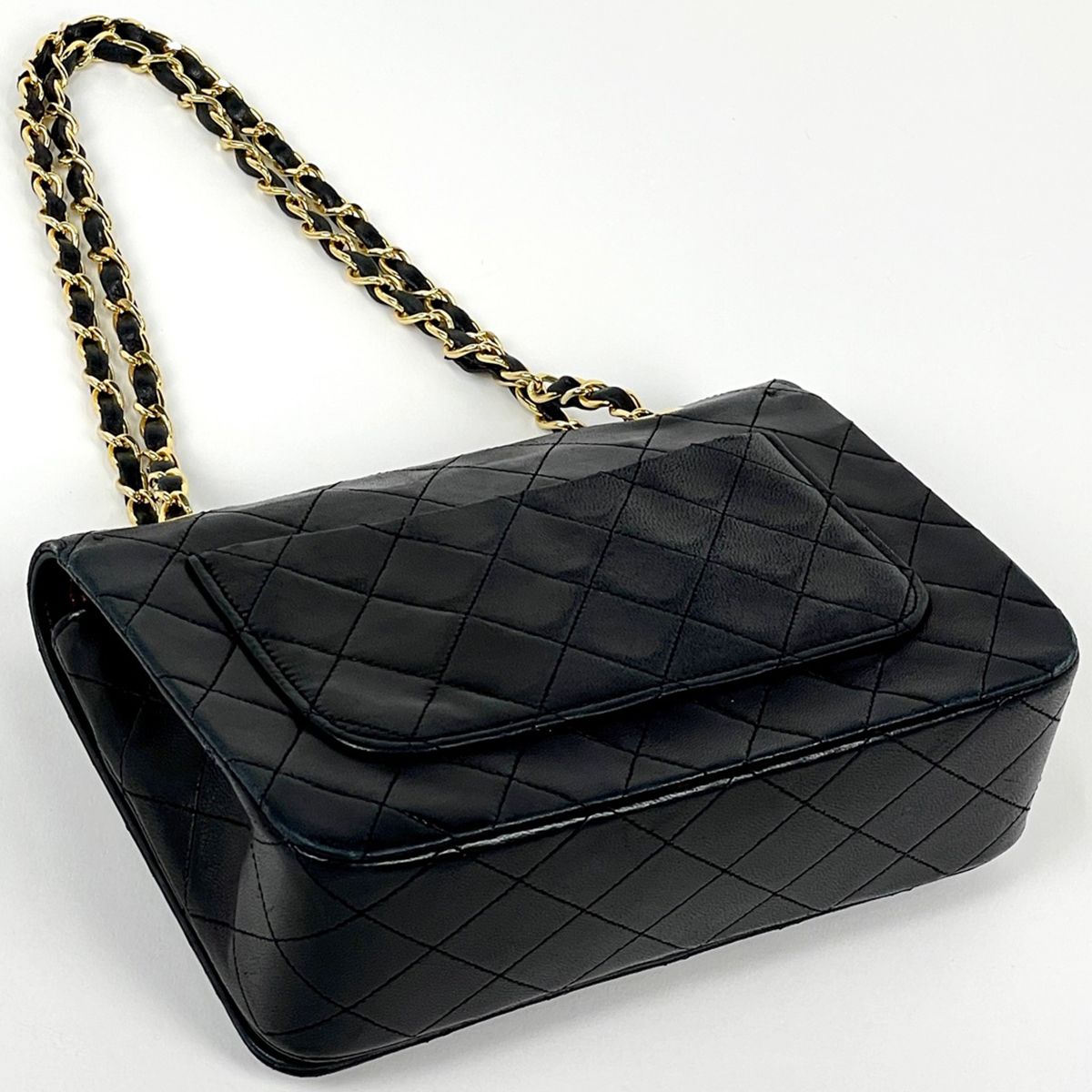 Chanel Quilted Single Flap Chain Shoulder Bag CC Logo Leather Black — view 2