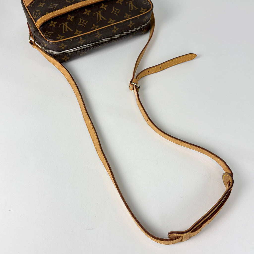 Louis Vuitton Trocadero 27 Shoulder Bag Monogram Brown — view 6