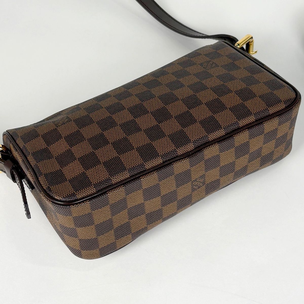 Louis Vuitton Ravello GM Shoulder Bag Damier Brown — view 2