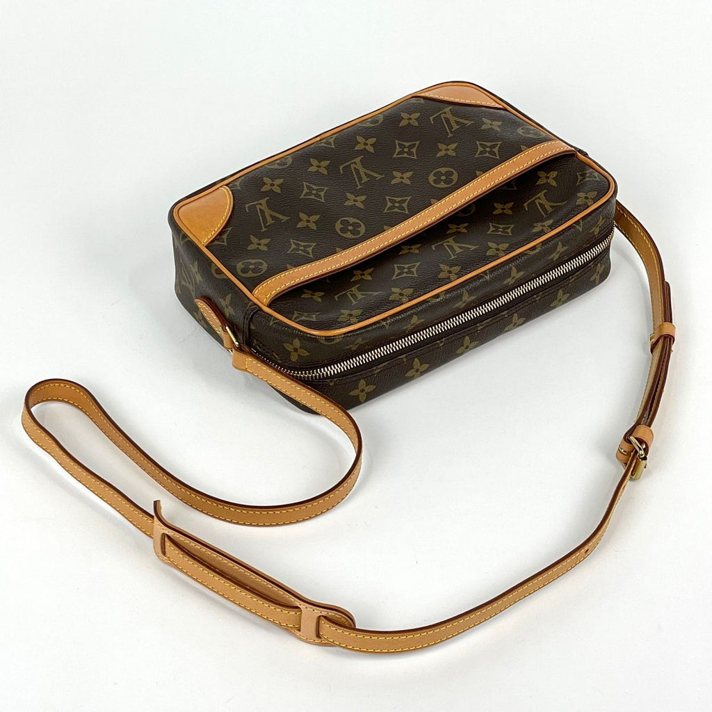 Louis Vuitton Trocadero 27 Shoulder Bag Monogram Brown — view 7