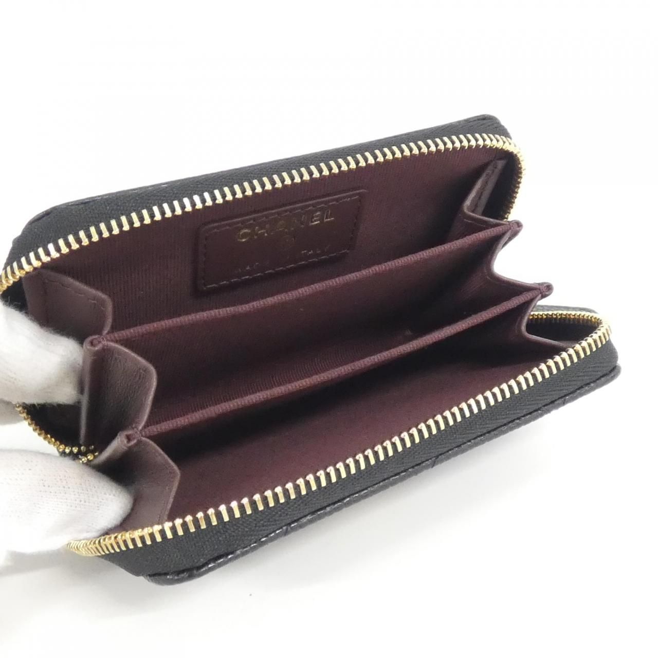 Chanel Timeless Classic Line Coin Case — view 5