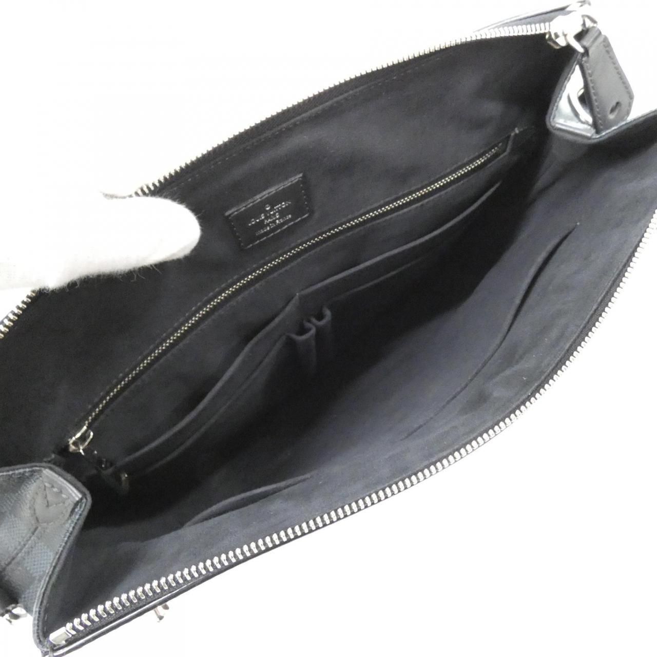 Louis Vuitton Damier Cobalt Messenger Greenwich Shoulder — view 9
