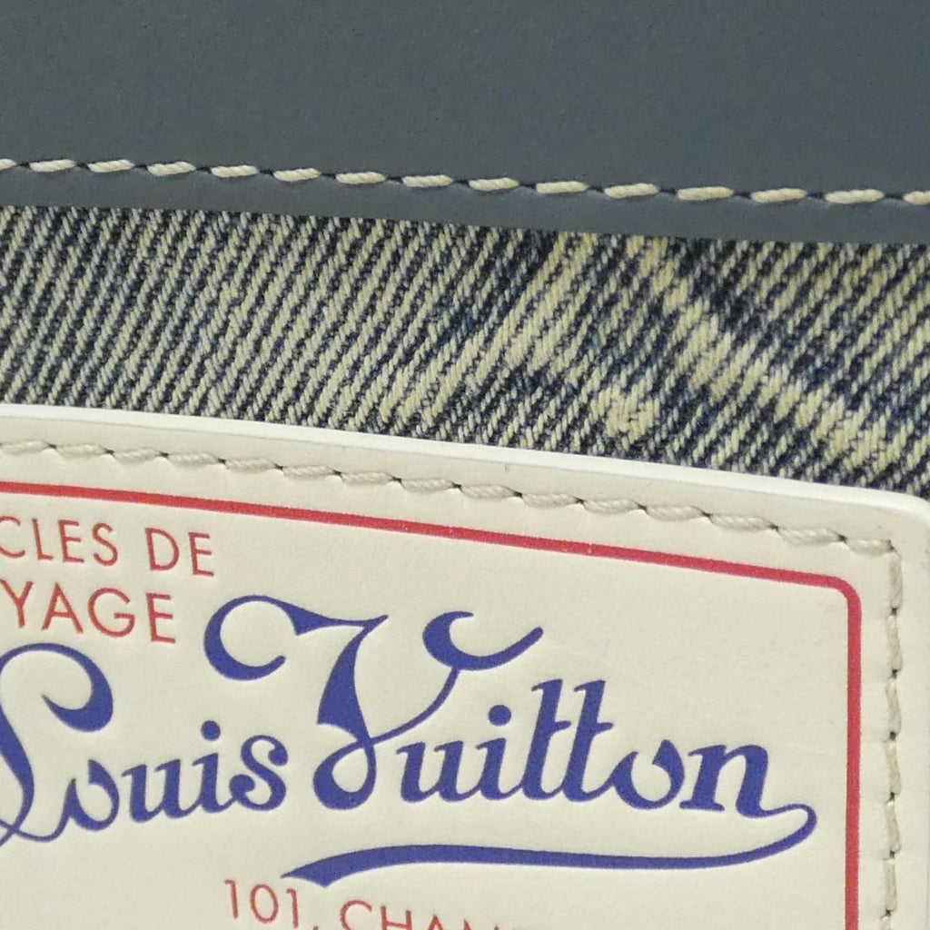 Louis Vuitton Monogram Wash Pochette to Go — view 4
