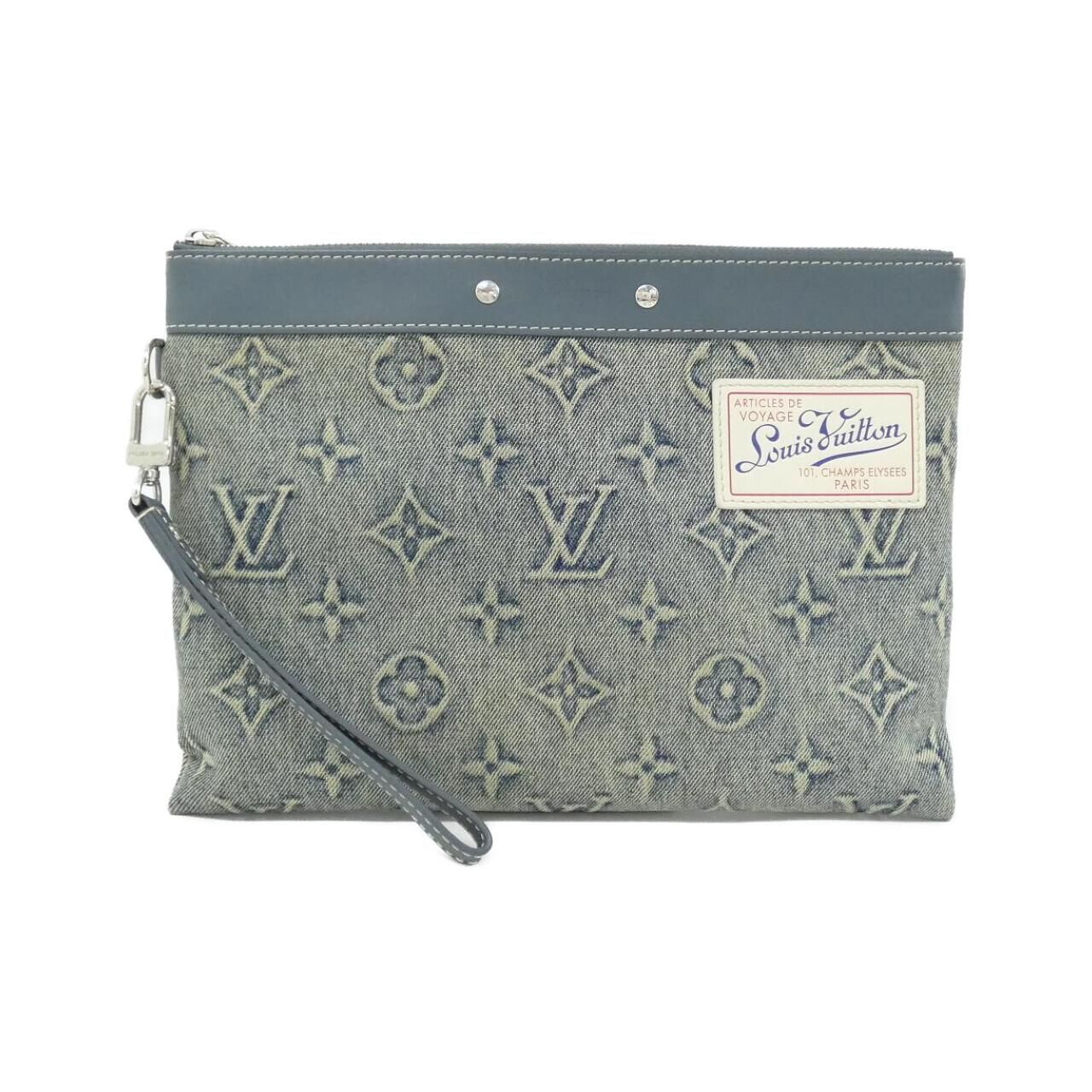 Louis Vuitton Monogram Wash Pochette to Go