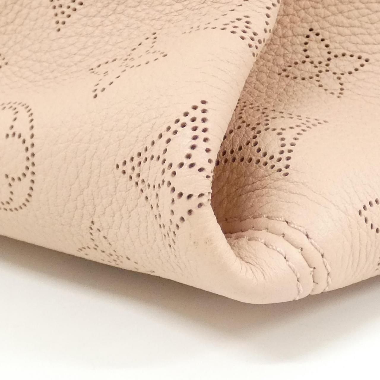 Louis Vuitton Mahina Sevre Shoulder — view 5