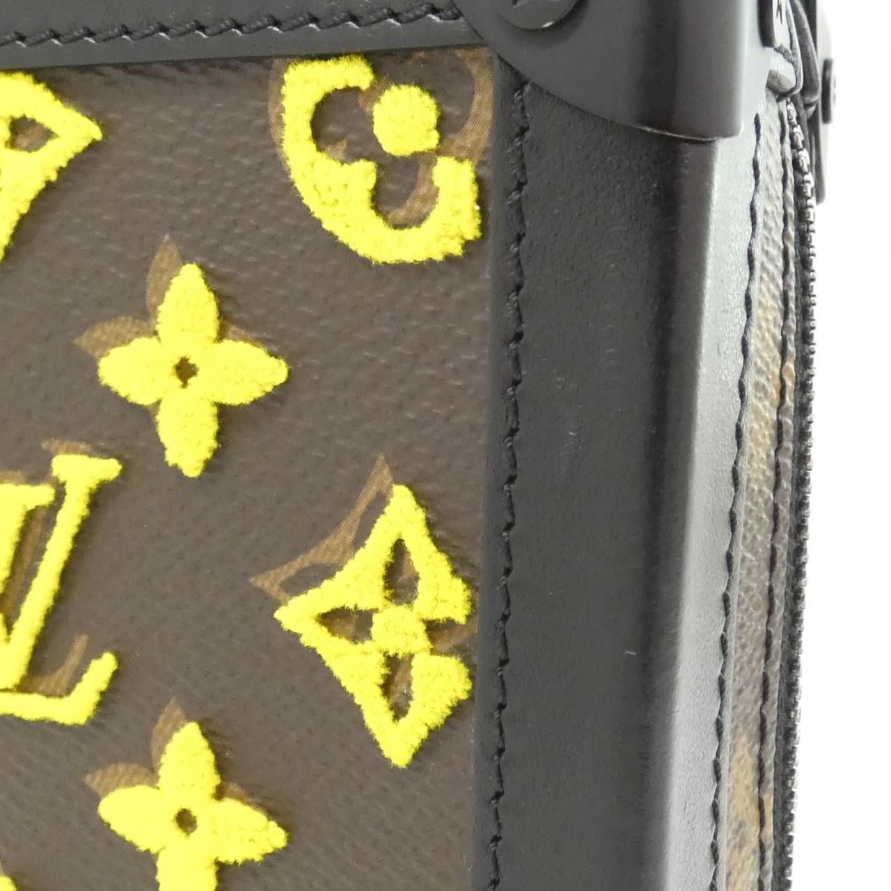 Louis Vuitton Monogram Tufting Vertical Soft Trunk — view 3