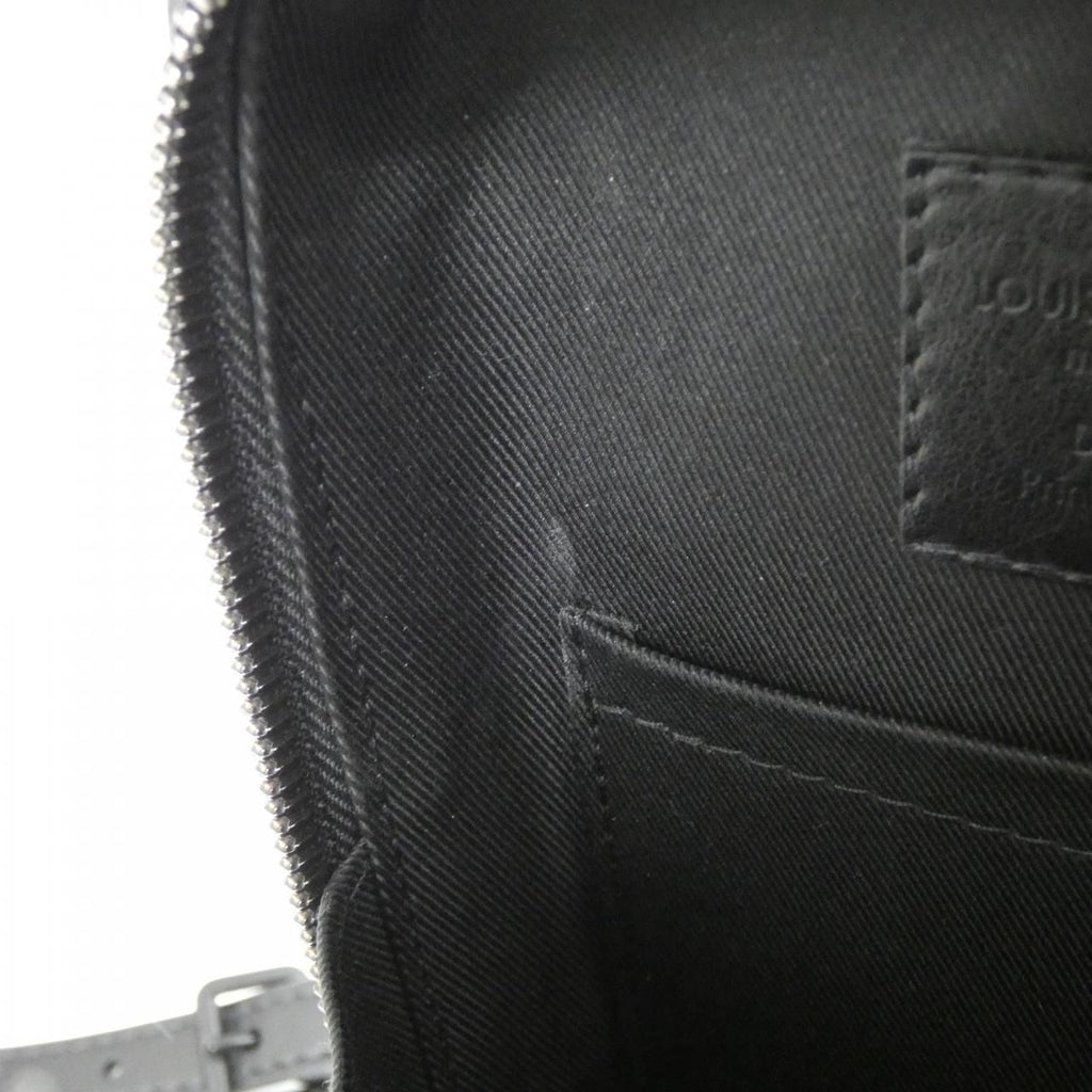 Louis Vuitton Monogram Tufting Vertical Soft Trunk — view 9