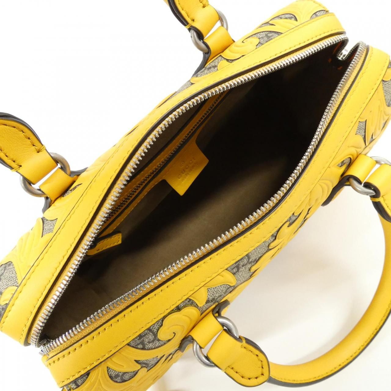 Gucci Klqpn Bag Handbag Beige — view 8