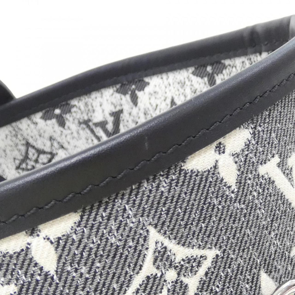 Louis Vuitton Monogram Jacquard Denim Neverfull MM — view 4