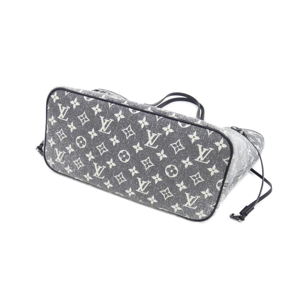 Louis Vuitton Monogram Jacquard Denim Neverfull MM — view 2