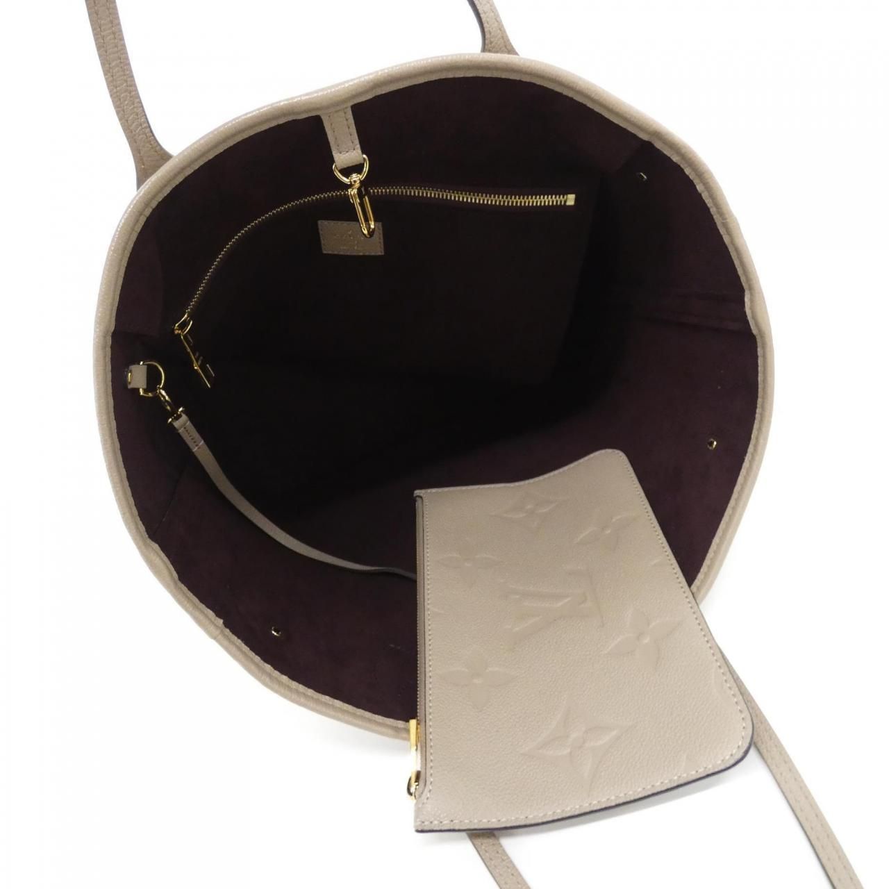 Louis Vuitton Monogram Empreinte Neverfull MM — view 6