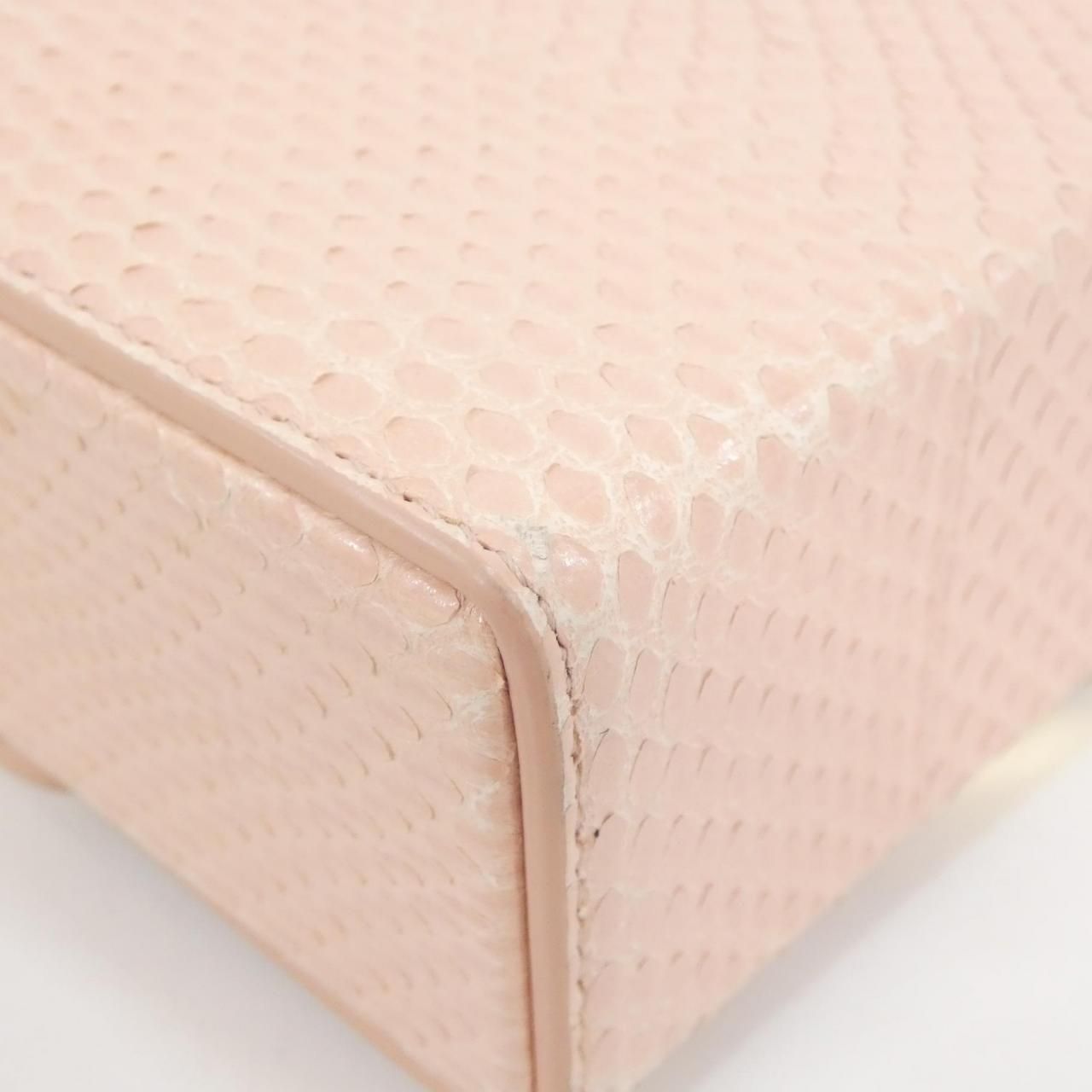 Dior 30 Montaigne Shoulder — view 3