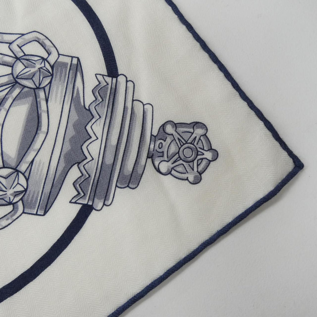 Hermes Chorus Stellarum Carre Shawl Scarf — view 2