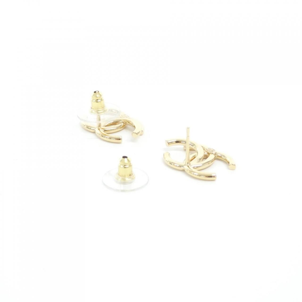 Chanel Earrings Gold — view 3