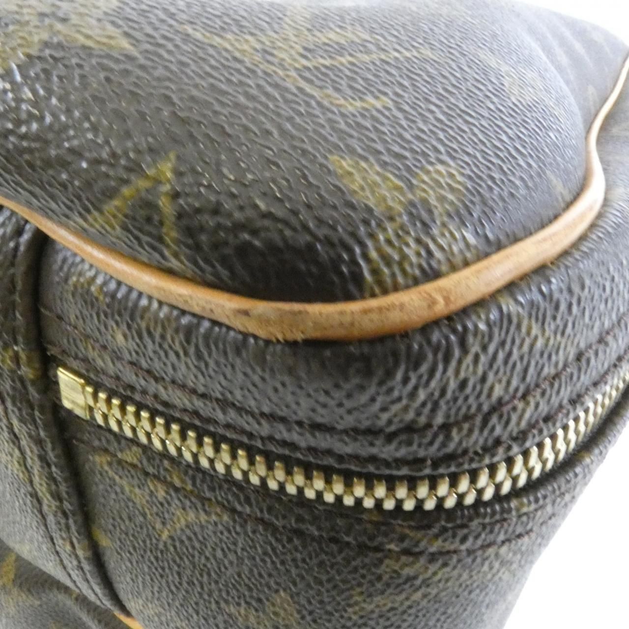 Louis Vuitton Monogram Alize 24 Earl Boston — view 4