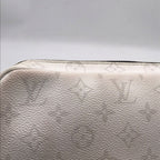 Louis Vuitton Taigarama Alpha Messenger Shoulder Bag Price Negotiation Welcome — view 9