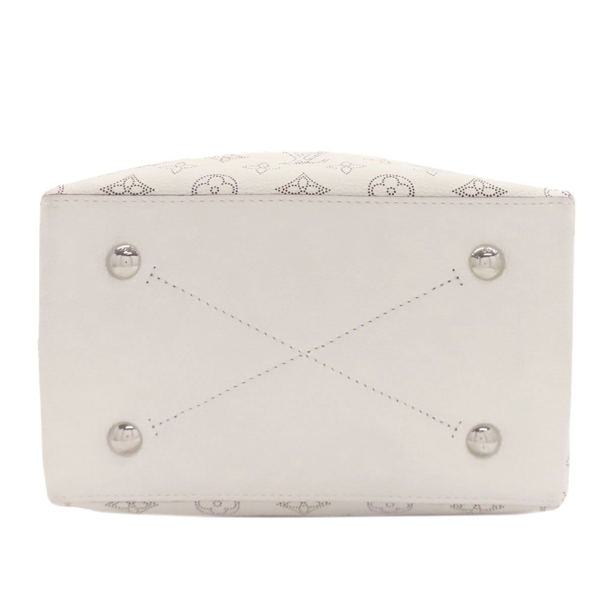 Louis Vuitton Mulia Handbag Mahina Leather — view 4