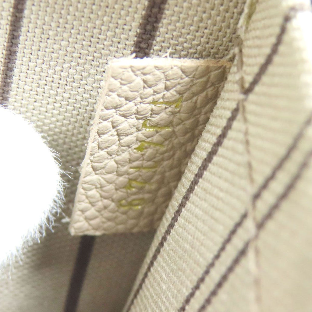 Louis Vuitton Montaigne MM Handbag Empreinte — view 7