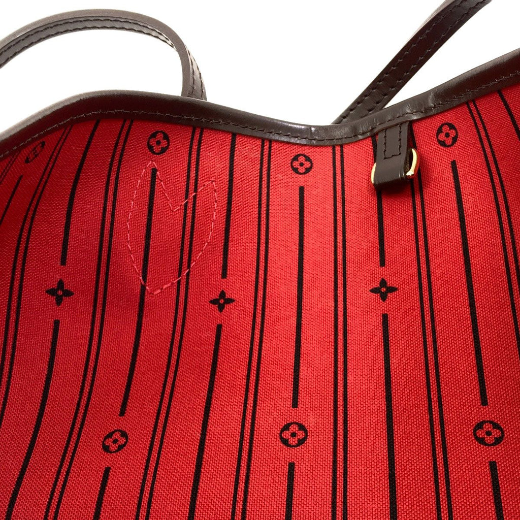Louis Vuitton Neverfull MM Tote Damier Canvas — view 8