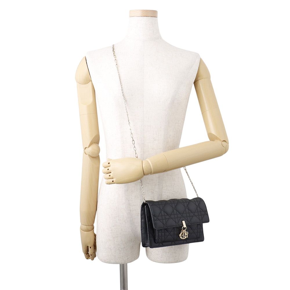 Dior Chain Shoulder Bag Cannage My Daily Pouch Lambskin Black — view 4