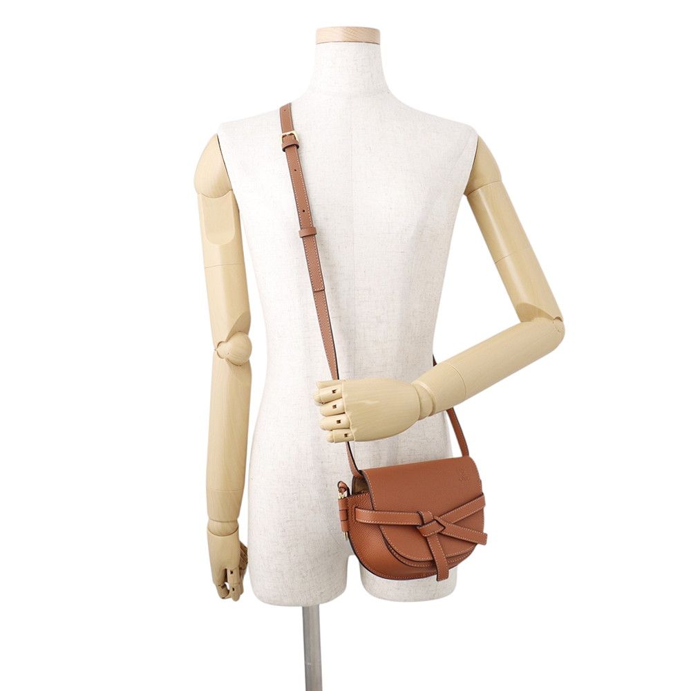 Loewe Shoulder Bag Gate Dual Mini Leather Brown — view 4