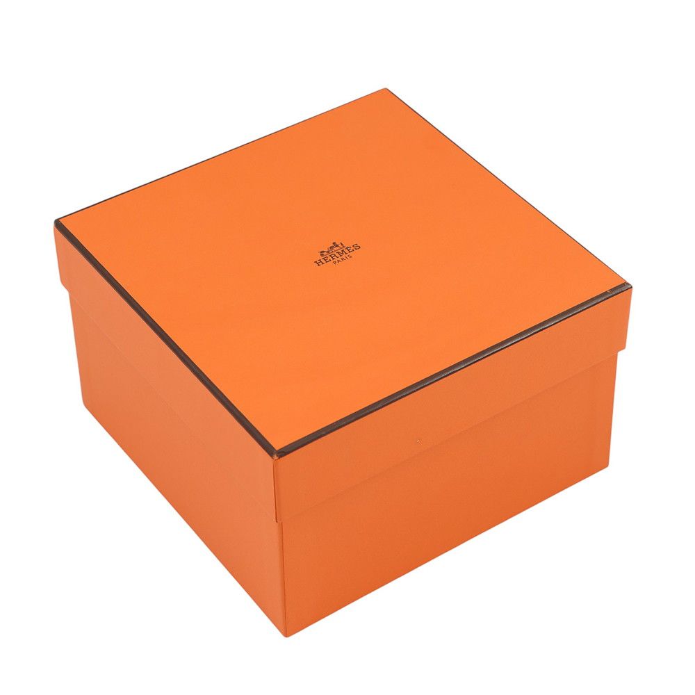 Hermes Round Box Arianne GM Ceramic Case — view 7