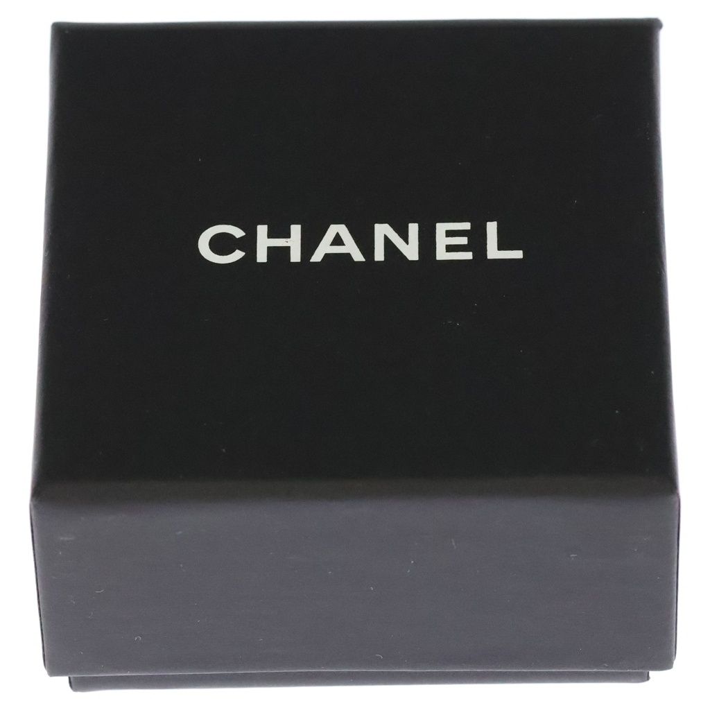 Chanel CC Logo Star Rhinestone Earrings Gold — view 6