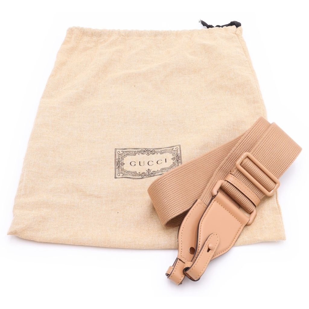 Gucci GG Marmont Quilted Leather Shoulder Bag Beige — view 9