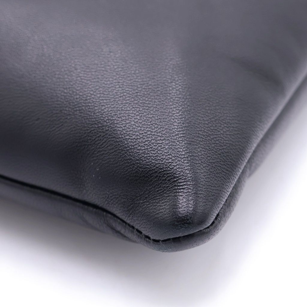 Saint Laurent Paris Puffy Pouch Clutch Large Leather Black — view 5