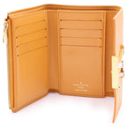 Louis Vuitton Portefeuille Capucines Compact Wallet Trifold Leather Saffron — view 4