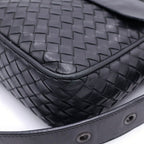 Bottega Veneta Intrecciato Leather Shoulder Bag Black — view 5