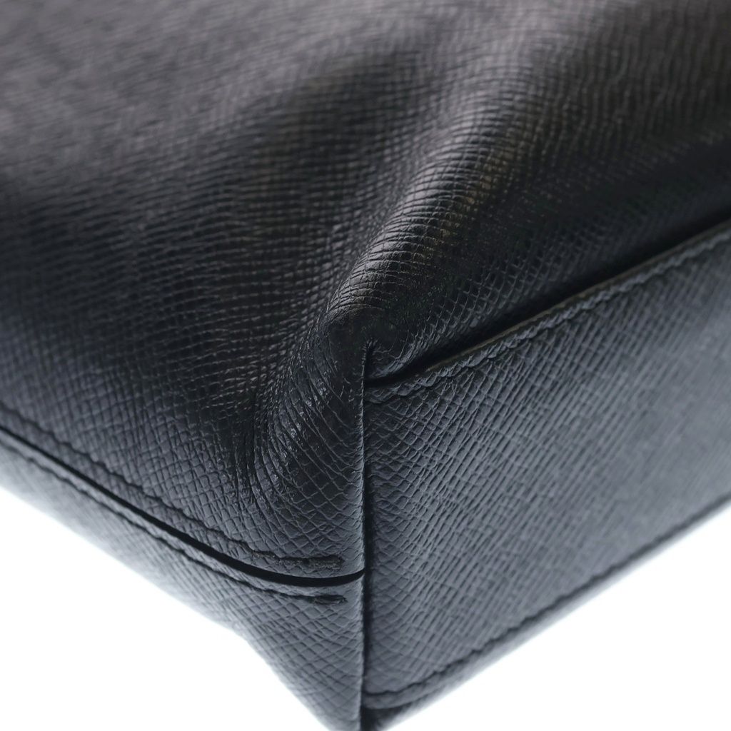 Louis Vuitton Taiga Grigori Messenger PM Leather Shoulder Bag Black — view 6