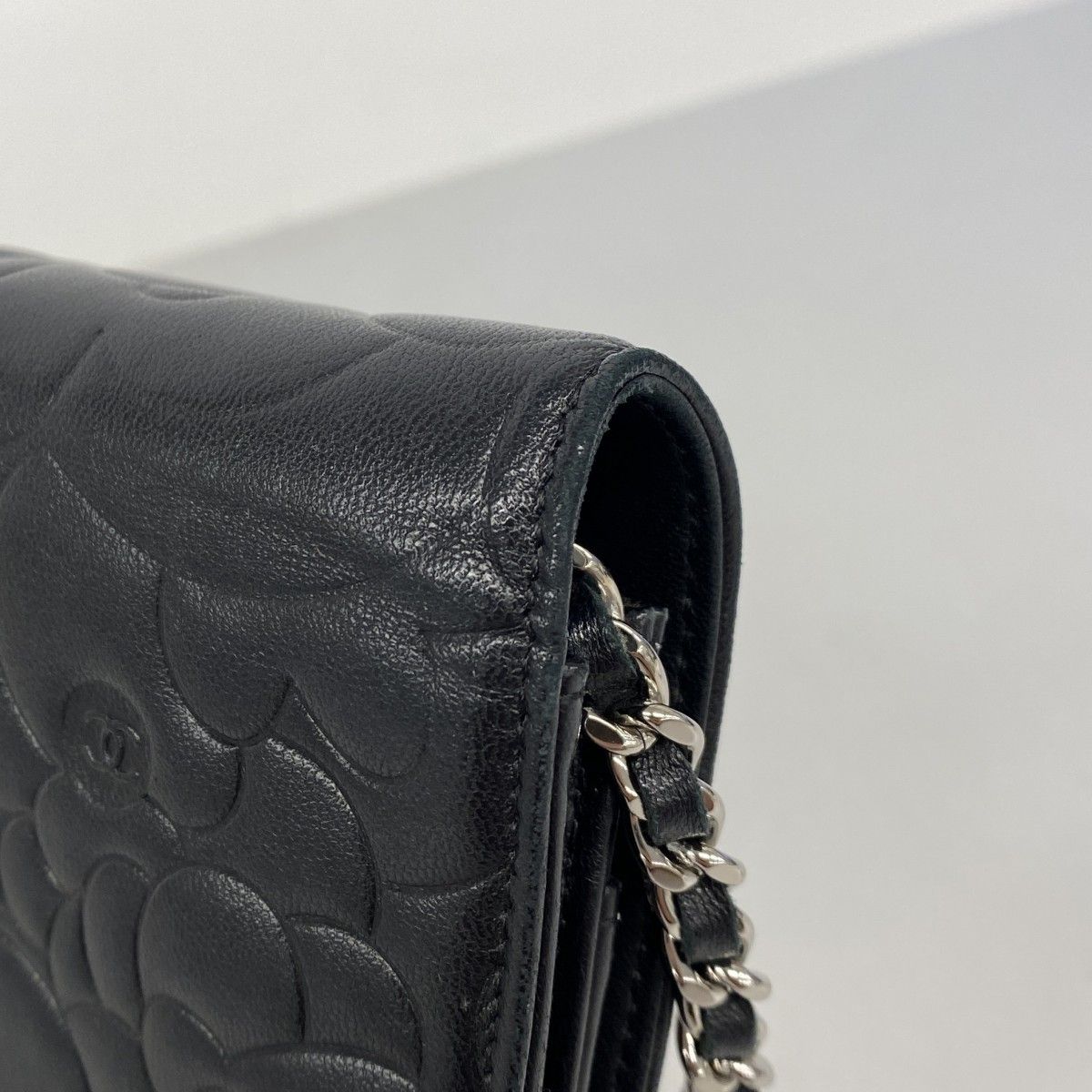 Chanel Shoulder Wallet Camellia Lambskin Black Silver — view 7