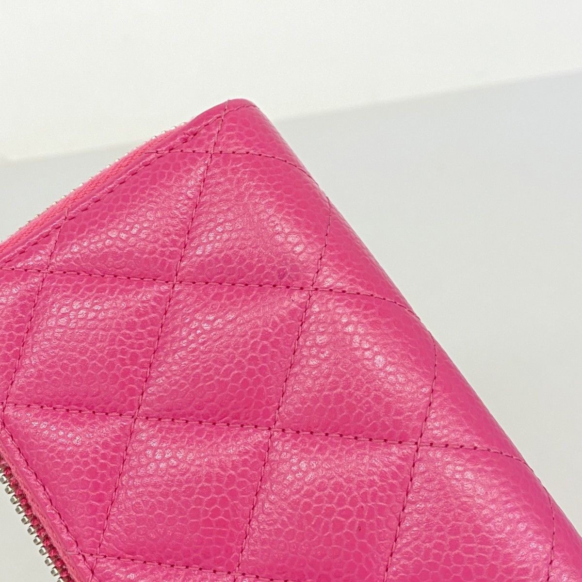 Chanel Coin Case Quilted Caviar Leather Pink Silver — view 7