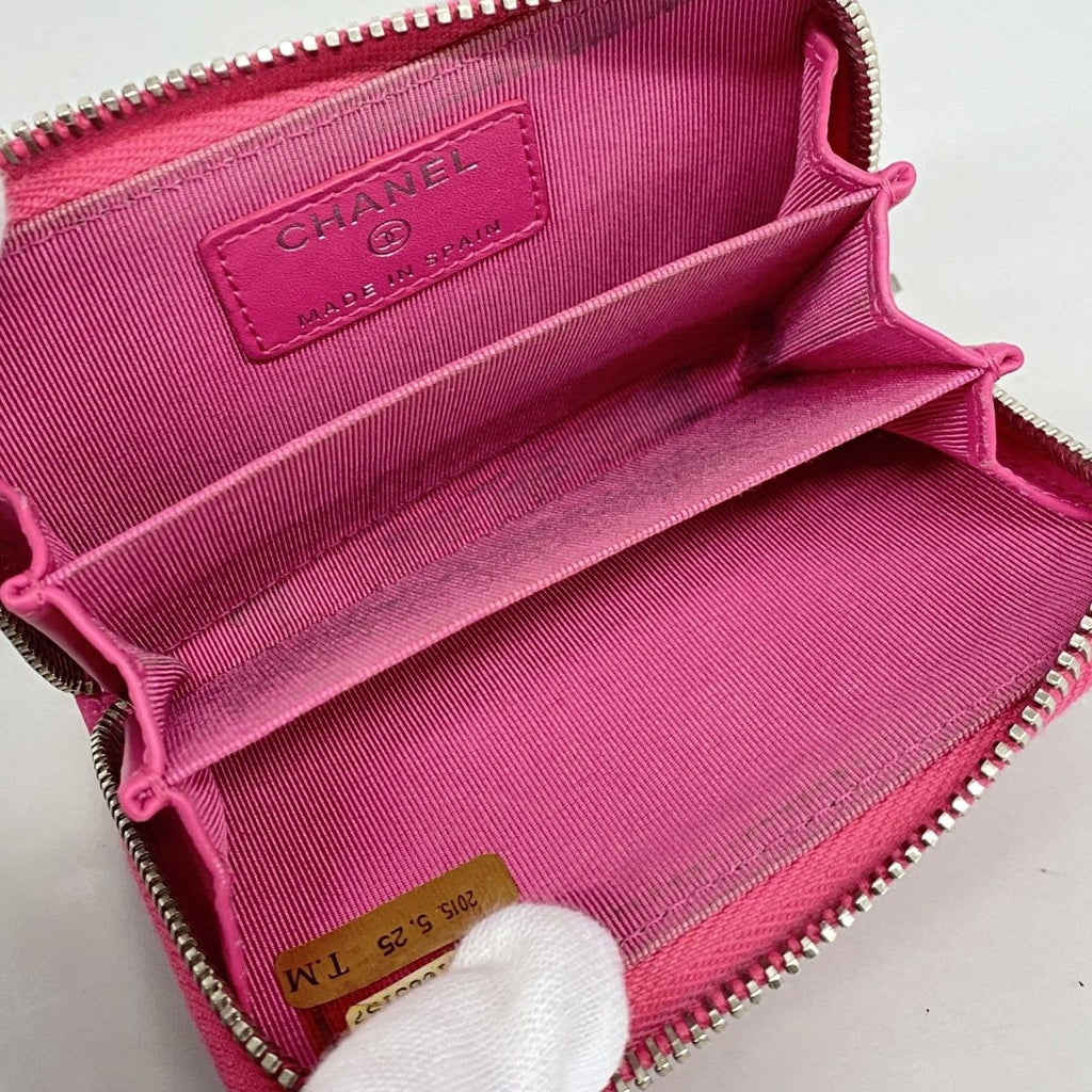 Chanel Coin Case Quilted Caviar Leather Pink Silver — view 3