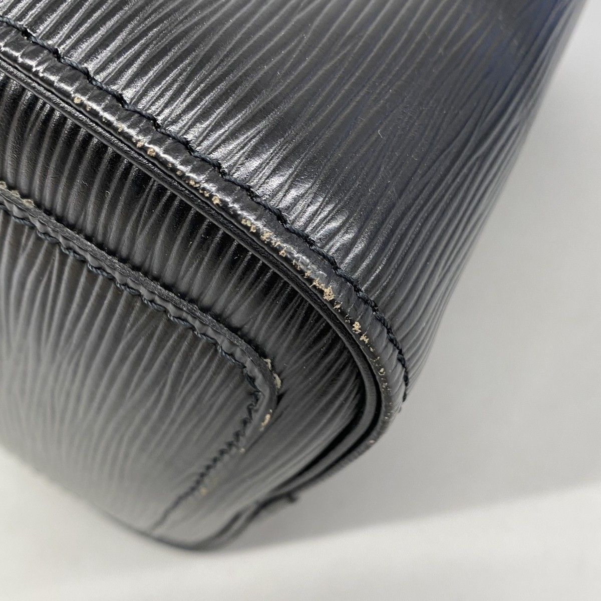 Louis Vuitton Handbag Epi Speedy 25 Noir — view 6