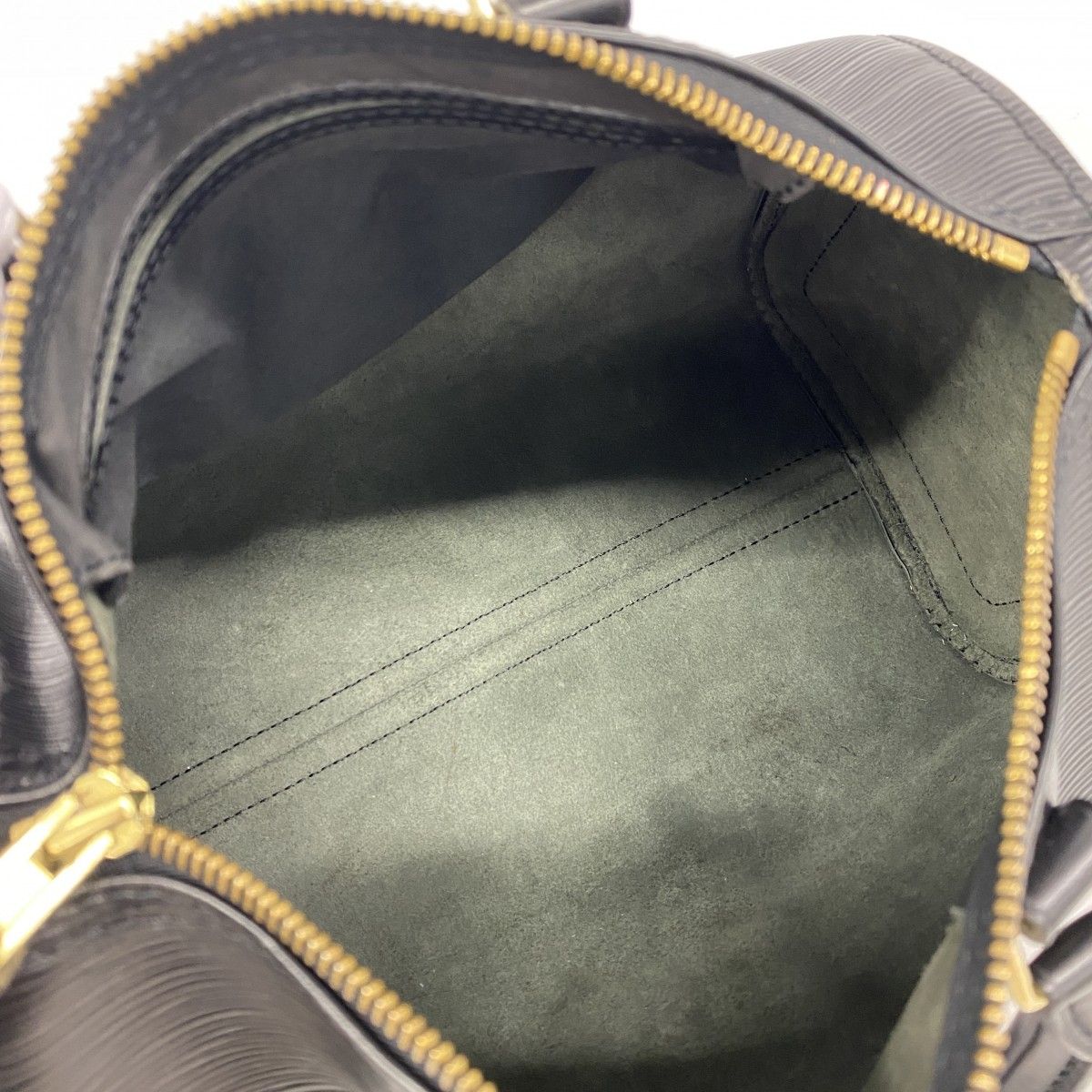 Louis Vuitton Handbag Epi Speedy 25 Noir — view 4