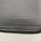 Louis Vuitton Wallet Taurillon Zippy Vertical Black — view 4