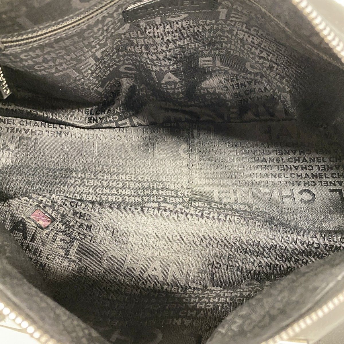 Chanel Handbag Choco Bar Lambskin Black Silver — view 4