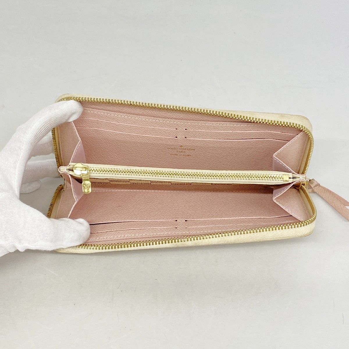 Louis Vuitton Wallet Damier Azur Portefeuille Clemence White — view 3