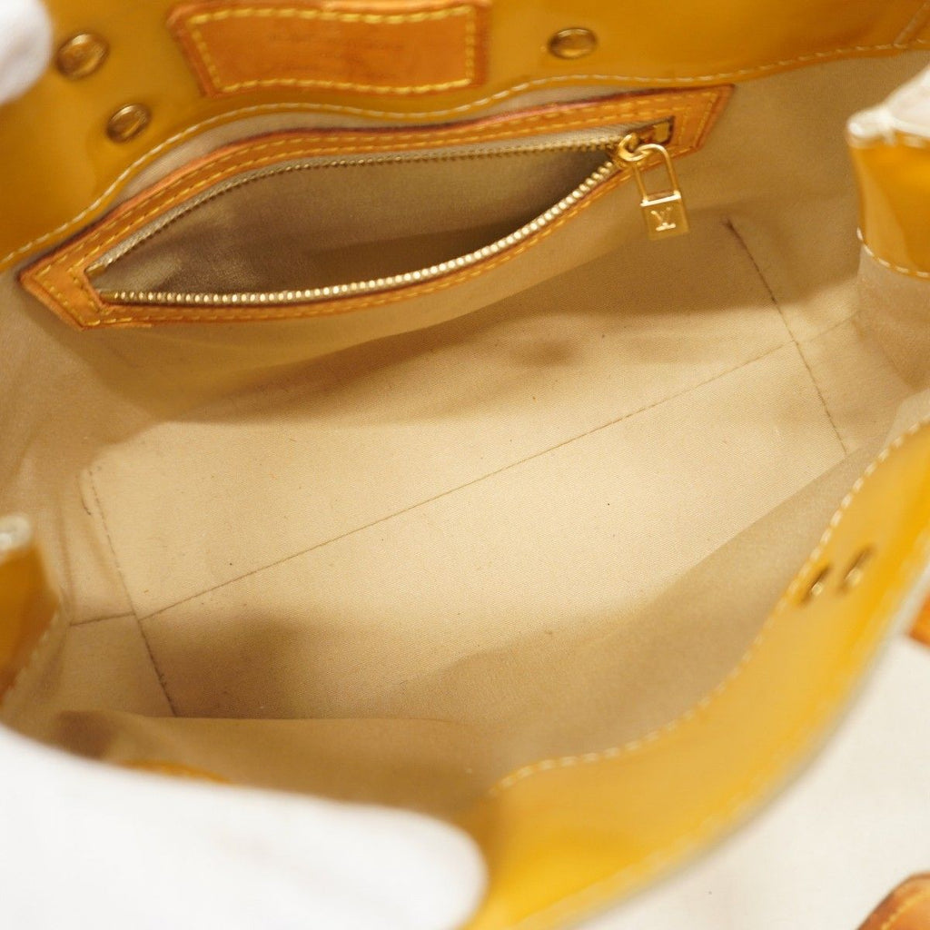 Louis Vuitton Handbag Vernis Reed PM Beige — view 4