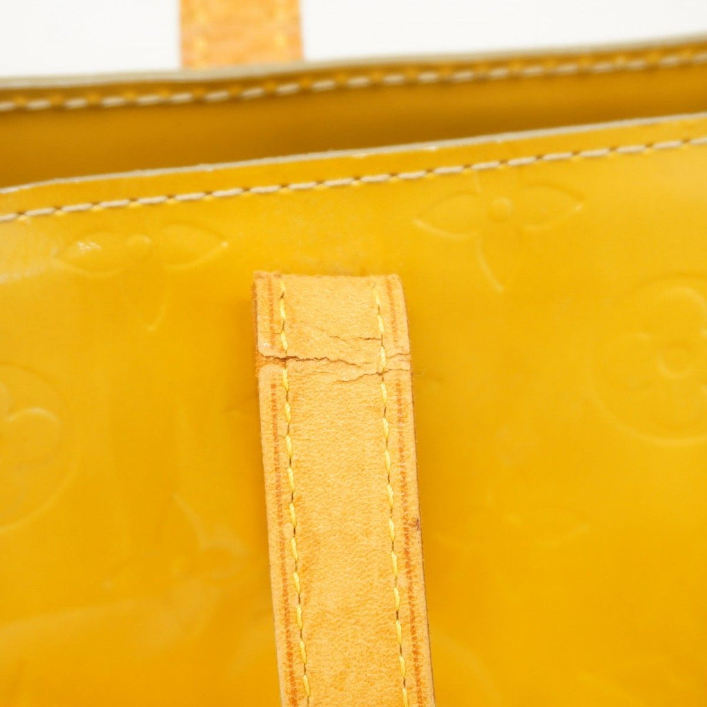 Louis Vuitton Handbag Vernis Reed PM Beige — view 8